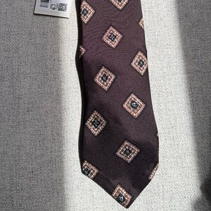 SUITSUPPLY Brown Medallion necktie